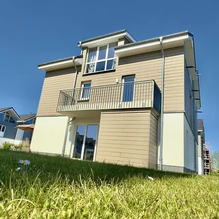 Strandhaus - Haus 8 *